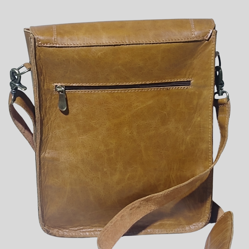 Morral clásico cuero vista posterior bolsillo seguro